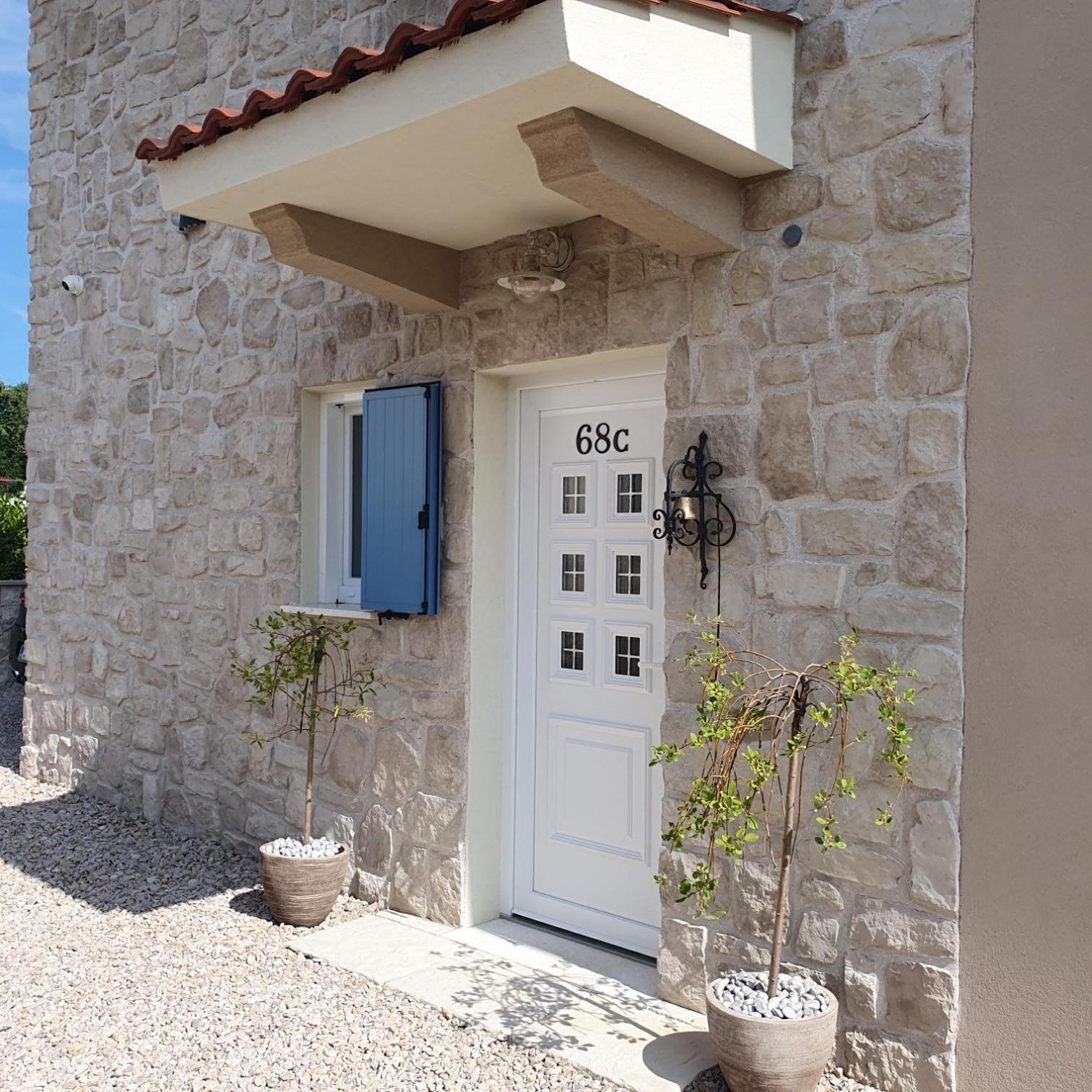Villa Alara - Charming Villa With Heated Swimming Pool Milohnici Buitenkant foto